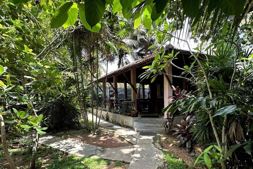 Dreamtime Hotel Hikkaduwa Exterior photo